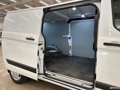 Ford Transit Custom 2021, photo 5/24