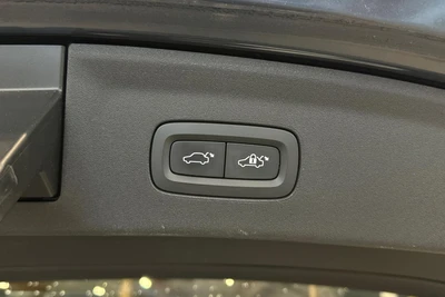 Polestar 2 2023, photo 6/7