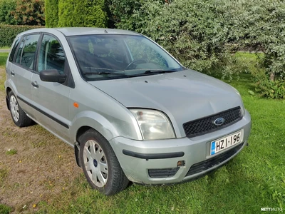 Ford Fusion 2003, photo 3/10