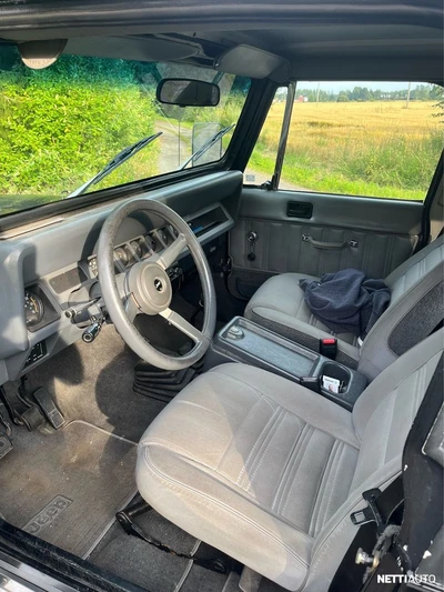 Jeep Wrangler 2,5 Laredo 3d 1989, photo 4/4