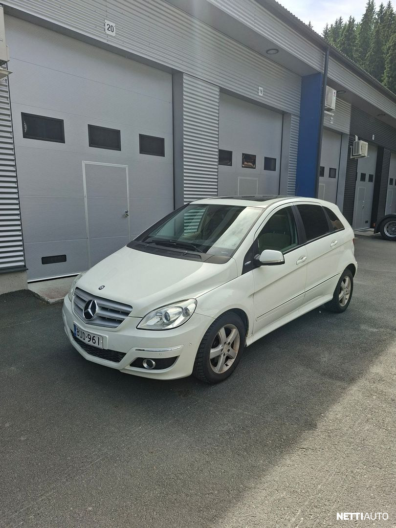 Mercedes-Benz B