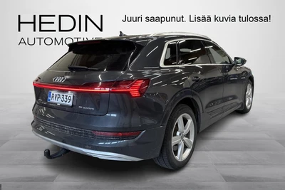 Audi e-tron 50 quattro 2020, kuva 2/10