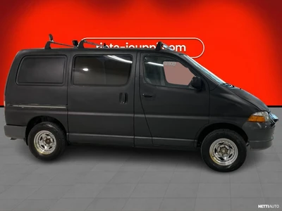 Toyota Hiace 2,5 D4D 100 5ov 4WD 2001, photo 5/23