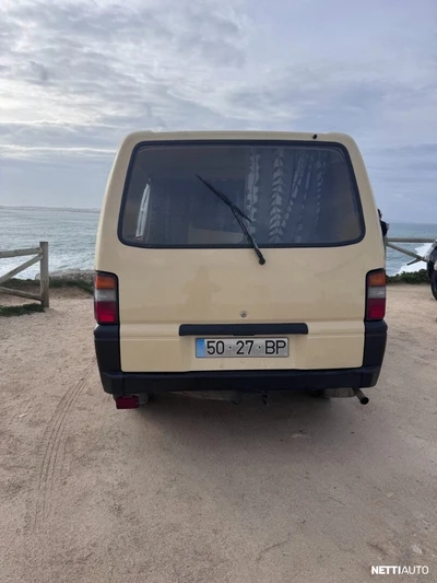 Mitsubishi L300 2,5 D RWD 3h 1992, kuva 7/10