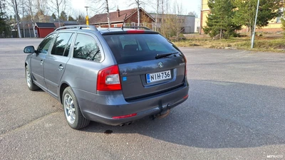 Skoda Octavia 2012, kuva 4/10
