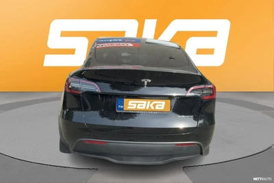 Tesla Model Y Long Range 2023, kuva 2/9
