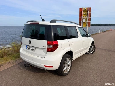 Skoda Yeti 2,0 TDI 140 Elegance 2015, photo 4/12