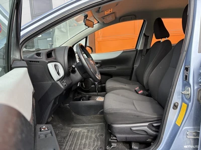 Toyota Yaris Hybrid Linea Sol 5ov 2013, kuva 4/8
