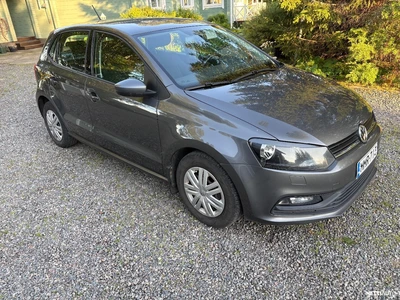 Volkswagen Polo 2016, photo 1/19