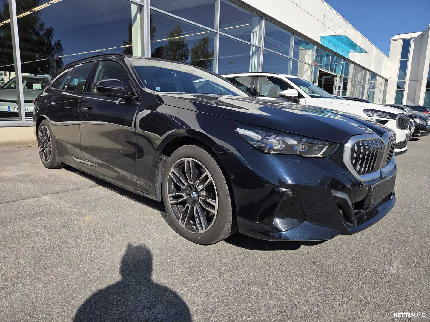 BMW i5
