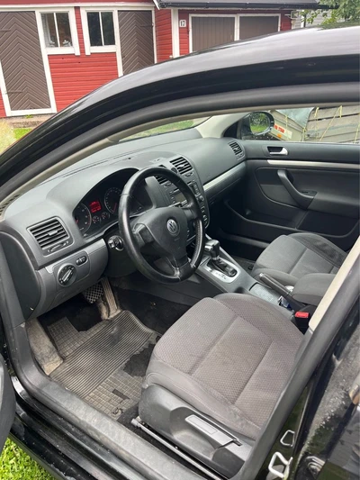 Volkswagen Jetta 2007, kuva 5/7