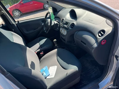 Toyota Yaris 1.3 bensin 2003, kuva 5/5