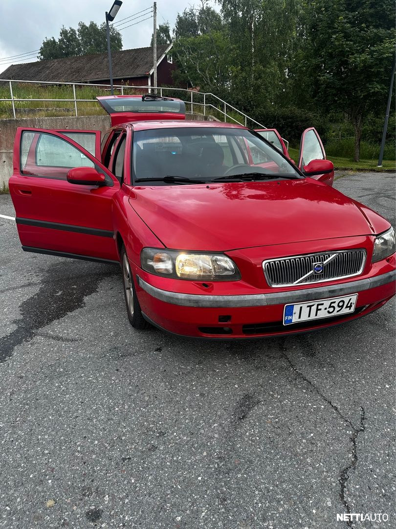 Volvo V70