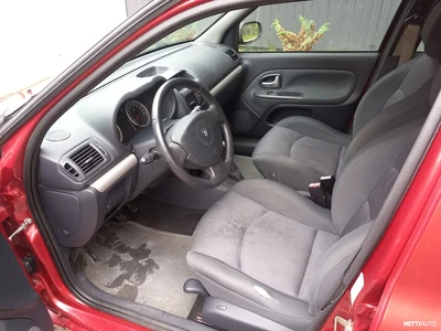 Renault Clio 1.2 16V HB 2004, photo 5/8