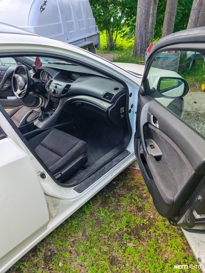 Honda Accord 2011, photo 5/11