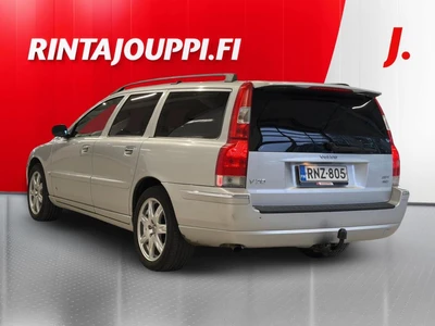 Volvo V70 2,5T AWD Geartronic 2005, photo 2/18
