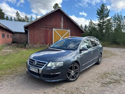 Volkswagen Passat 2010, kuva 1/21