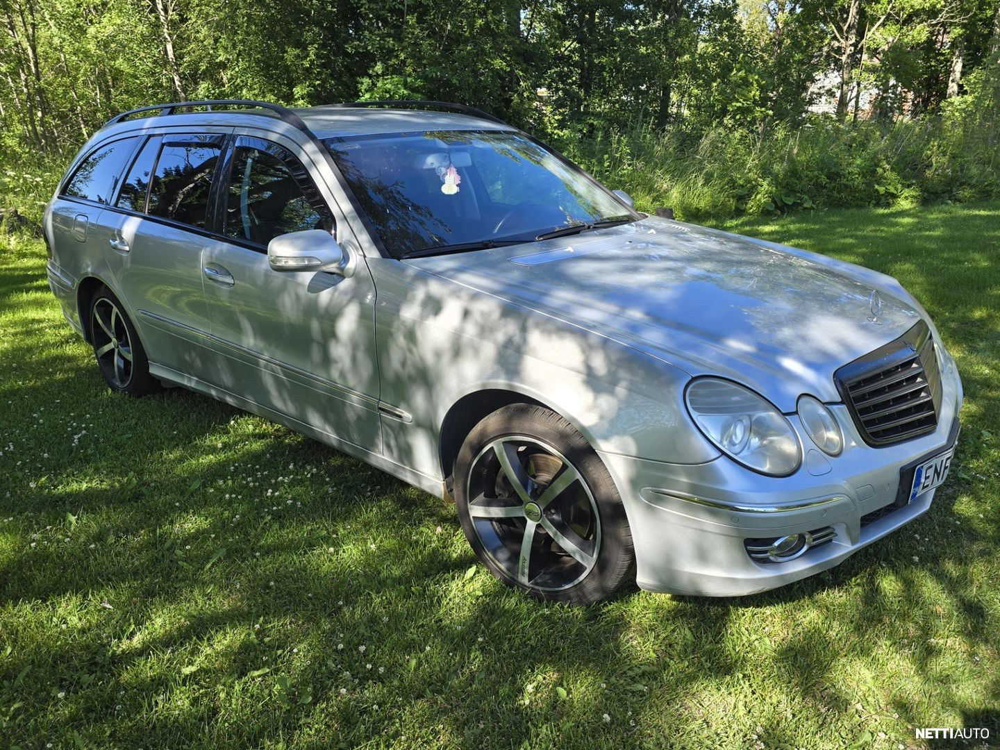 Mercedes-Benz E