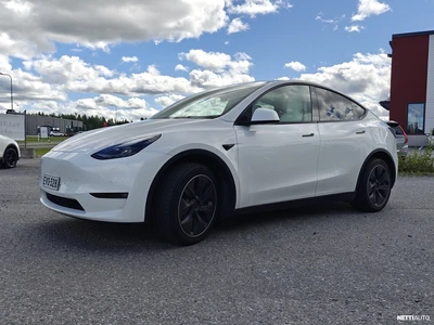 Tesla Model Y Long Range Dual Motor 2021, kuva 3/14