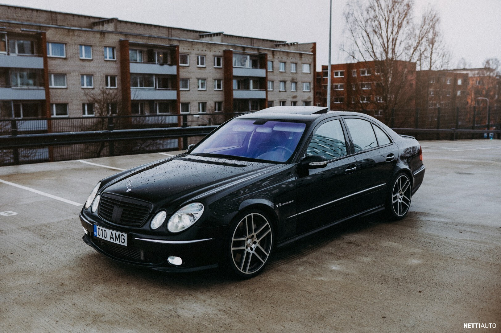 Mercedes-Benz E 55 AMG