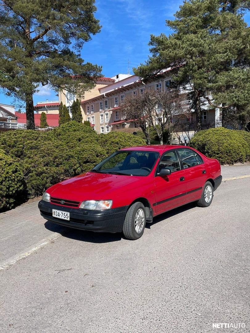 Toyota Carina E