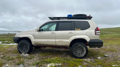 Toyota Land Cruiser 3,0 D-4D 5h 2007, kuva 5/9