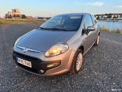 Fiat Punto Evo 2011, kuva 2/20