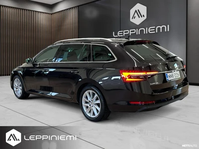 Skoda Superb 2020, kuva 7/19