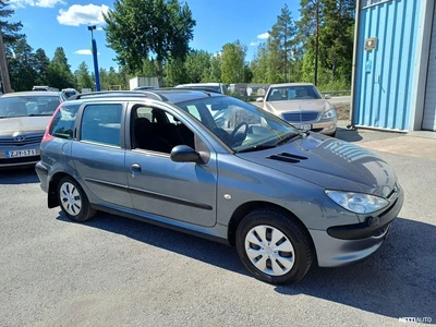 Peugeot 206 2006, kuva 4/8