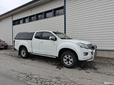 Isuzu D-Max Space Cab 3500 4WD 2,5 AT LS 2016, photo 7/20
