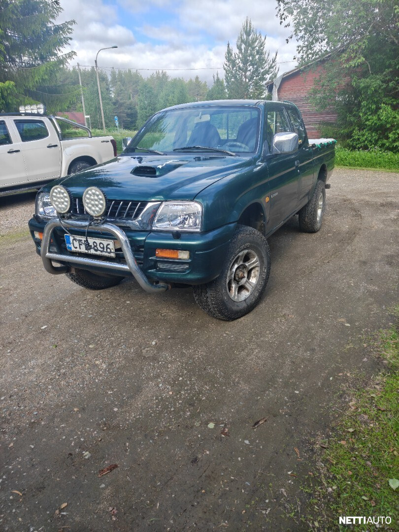 Mitsubishi L200