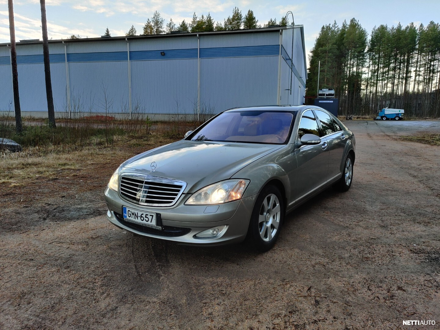 Mercedes-Benz S