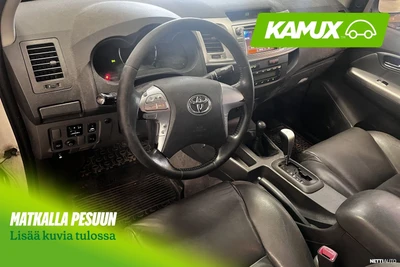 Toyota Hilux 2013, kuva 4/6