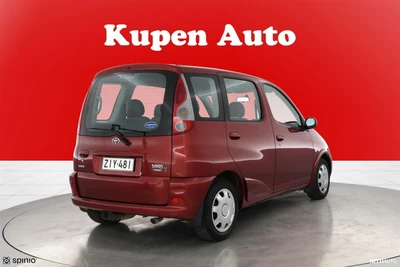 Toyota Yaris Verso 2000, photo 6/22
