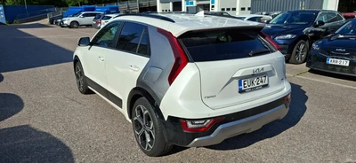 Kia Niro 2023, photo 3/5