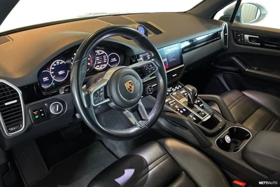 Porsche Cayenne E-Hybrid 2019, kuva 6/24
