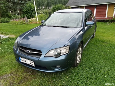Subaru Legacy 2005, kuva 2/7