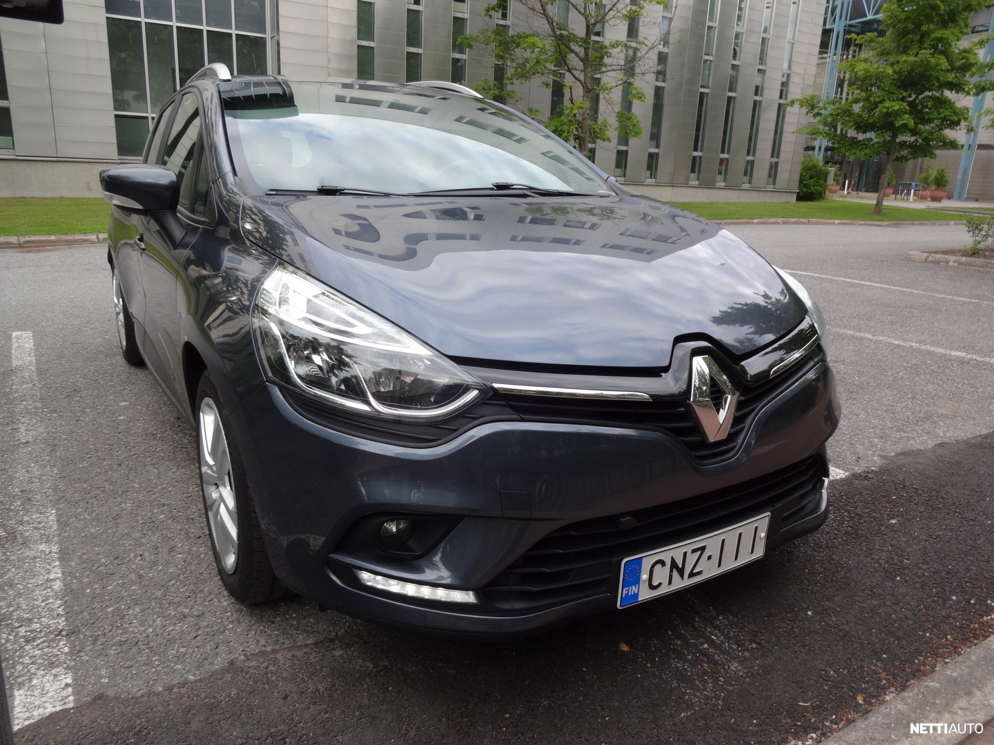 Renault Clio Sport Tourer TCe 90 Fête