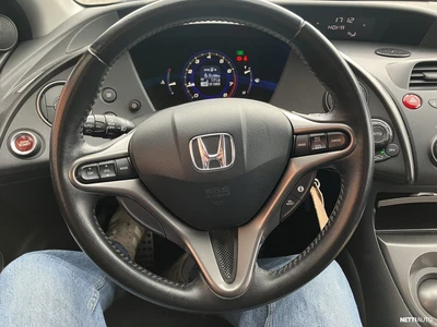 Honda Civic 2010, photo 6/40