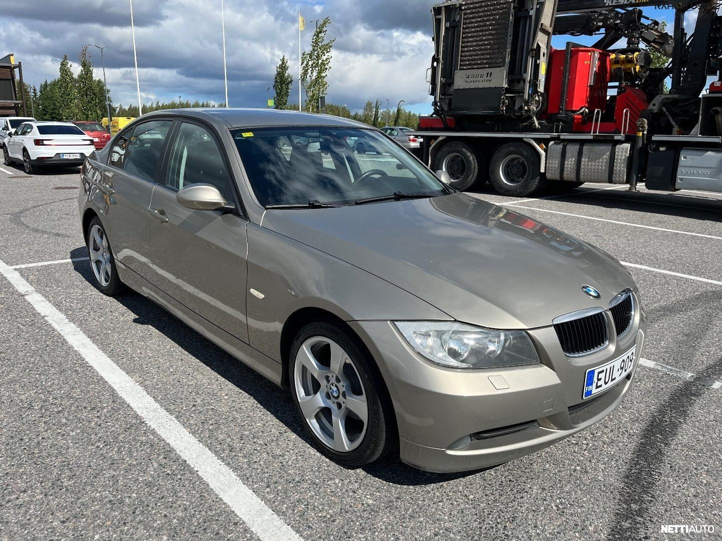 BMW 320