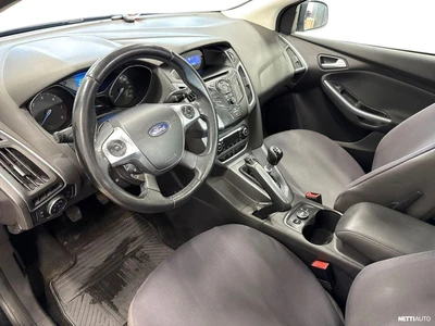 Ford Focus 2011, kuva 7/10