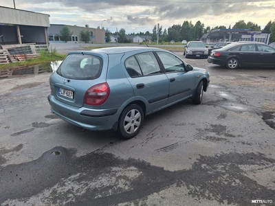 Nissan Almera 2002, photo 3/8