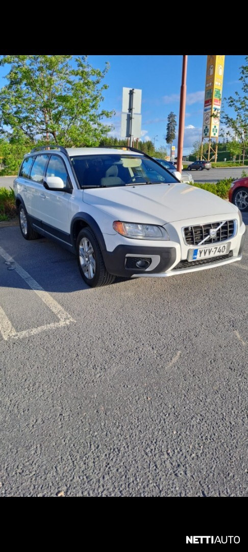 Volvo XC70
