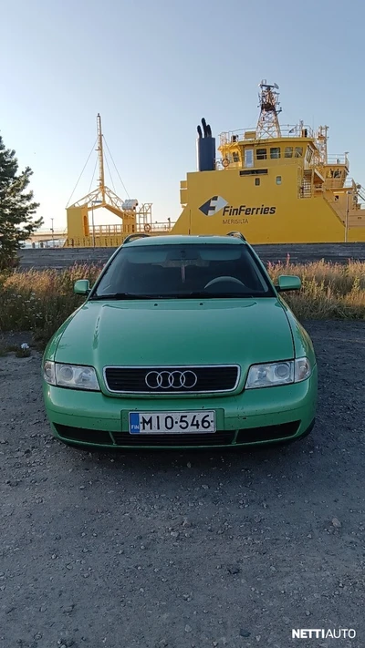 Audi A4 Avant 1998, photo 1/16