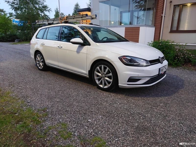 Volkswagen Golf 2018, photo 1/10