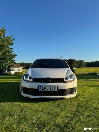 Volkswagen Golf 2010, photo 3/16