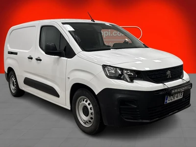Peugeot e-Partner 50 kWh 136 XL 2022, photo 4/27