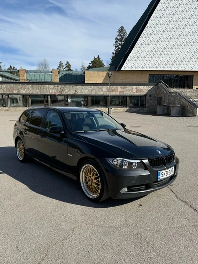 BMW 320 2007, kuva 3/13