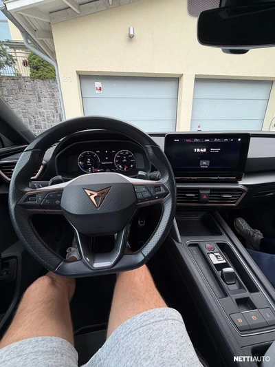 Cupra Leon 1,4 PHEV 180 kW e-HYBRID DSG 2022, photo 6/9