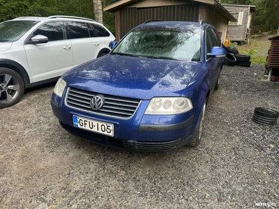 Volkswagen Passat 2004, photo 4/16